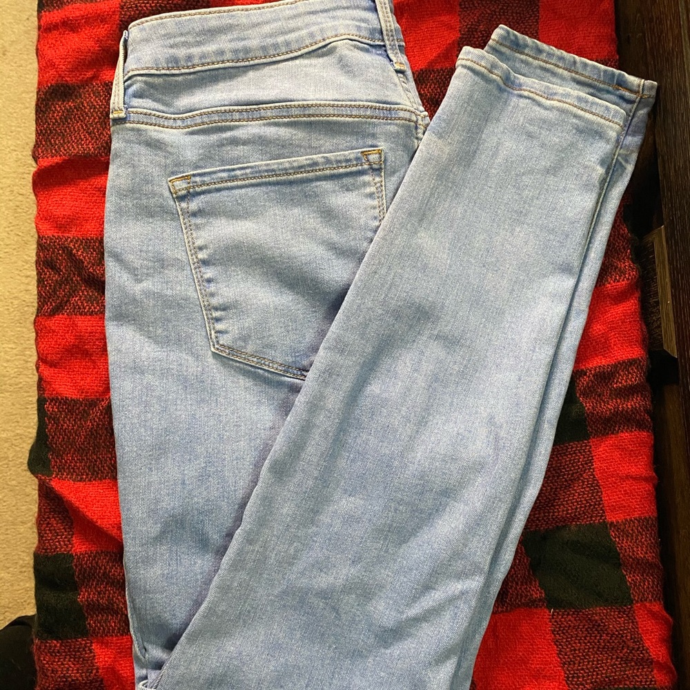 Old Navy Light Wash Rockstar Skinny